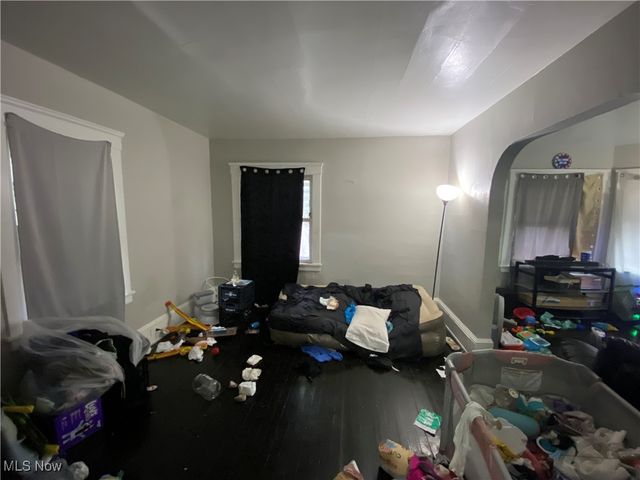 3439 Regent Road, Cleveland, OH 44127