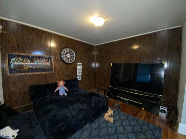 3439 Regent Road, Cleveland, OH 44127