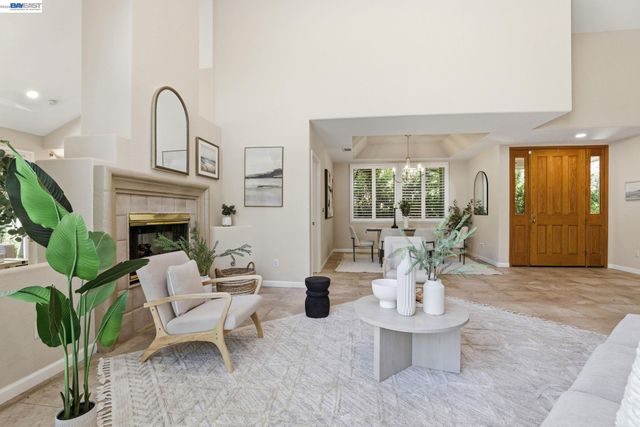 7961 Kemper Ct, Pleasanton, CA 94588