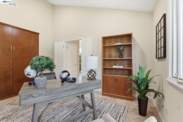 7961 Kemper Ct, Pleasanton, CA 94588