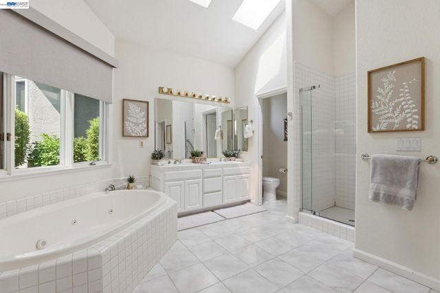 7961 Kemper Ct, Pleasanton, CA 94588