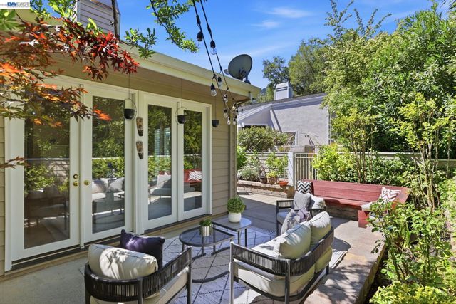7961 Kemper Ct, Pleasanton, CA 94588