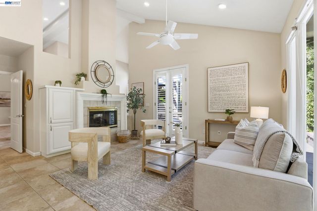 7961 Kemper Ct, Pleasanton, CA 94588