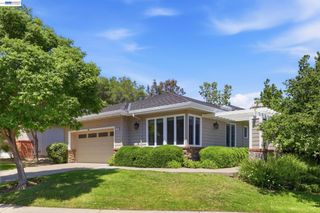 7961 Kemper Ct, Pleasanton, CA 94588