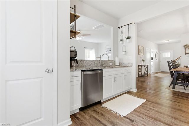 1116 Layton ST, Norfolk, VA 23502