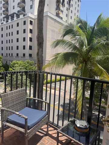 323 Navarre Ave 301, Coral Gables, FL 33134