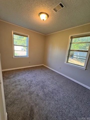 128 Y St, Higginson, AR 72068