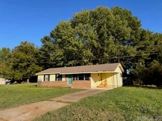 128 Y St, Higginson, AR 72068