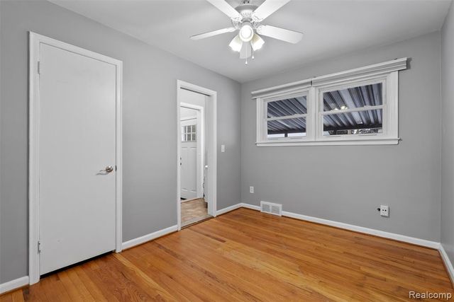 35236 Leon Street, Livonia, MI 48150