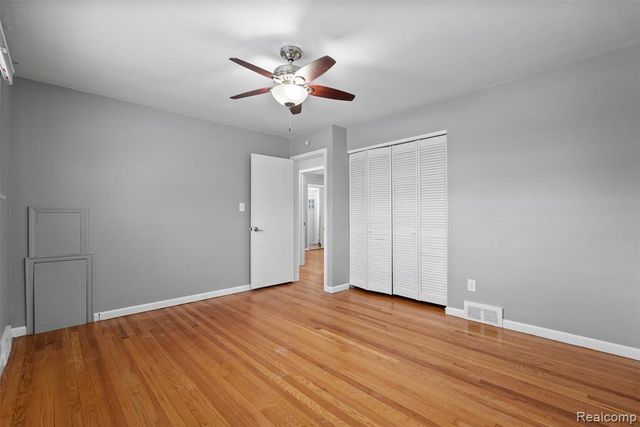 35236 Leon Street, Livonia, MI 48150