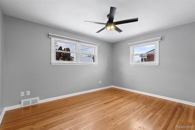 35236 Leon Street, Livonia, MI 48150