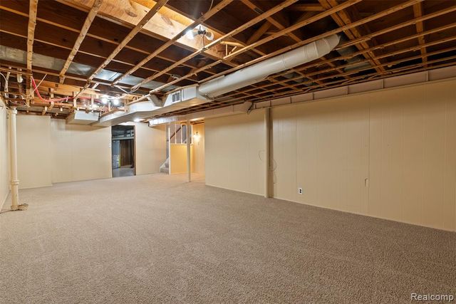 35236 Leon Street, Livonia, MI 48150