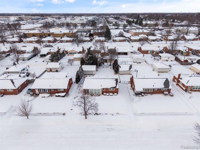 35236 Leon Street, Livonia, MI 48150