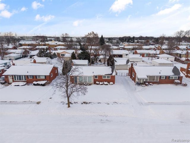 35236 Leon Street, Livonia, MI 48150