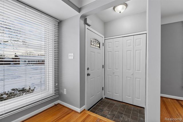 35236 Leon Street, Livonia, MI 48150