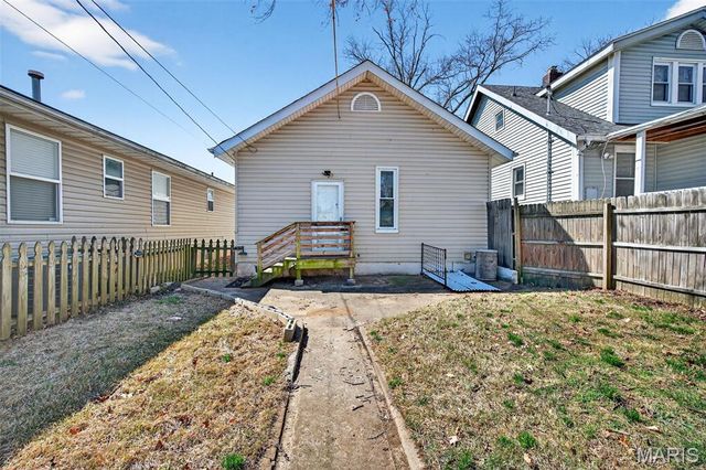 5311 Blow Street, St Louis, MO 63109