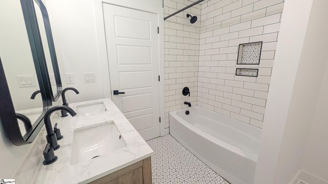 108 Saint Lo Circle, Easley, SC 29640