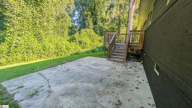 108 Saint Lo Circle, Easley, SC 29640