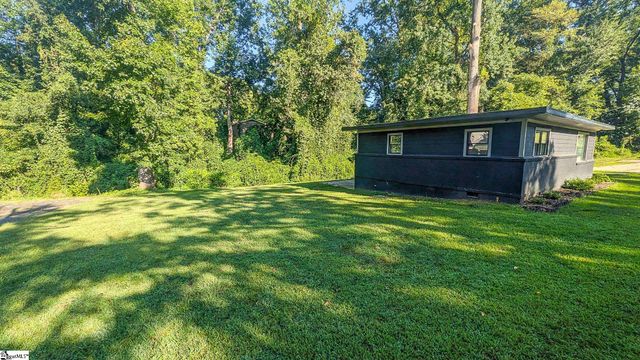 108 Saint Lo Circle, Easley, SC 29640