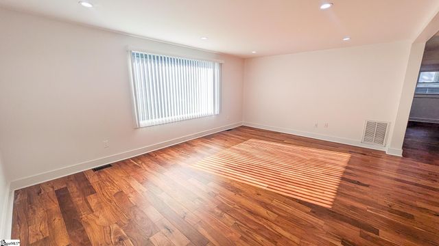 108 Saint Lo Circle, Easley, SC 29640
