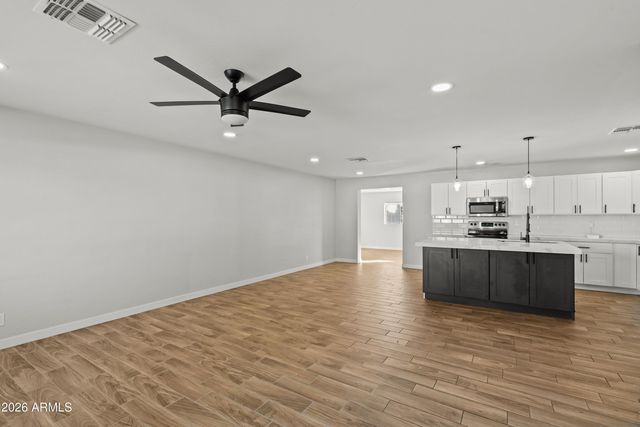 1715 S ROBERTS Road, Tempe, AZ 85281