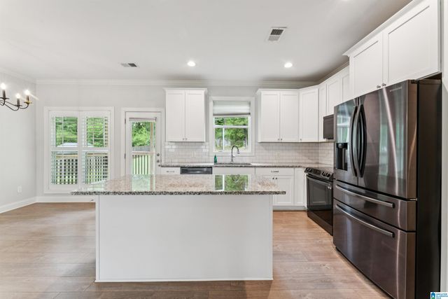 8504 SHEFFIELD DRIVE, Morris, AL 35116