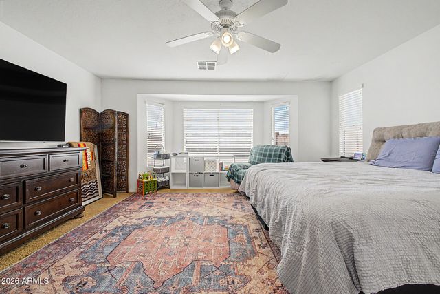 31208 N CHEYENNE Drive, San Tan Valley, AZ 85143
