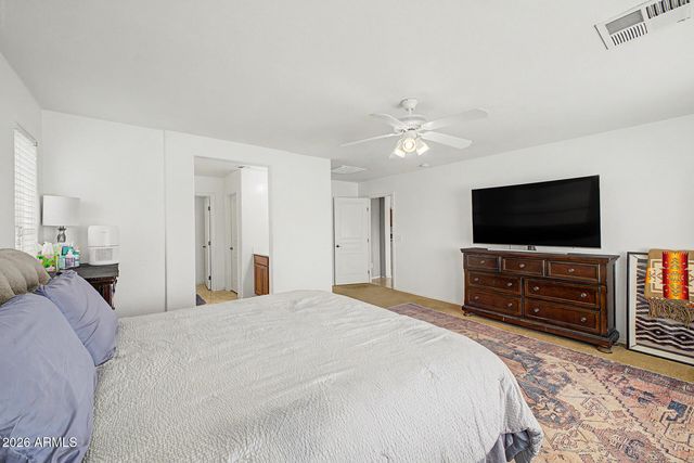 31208 N CHEYENNE Drive, San Tan Valley, AZ 85143