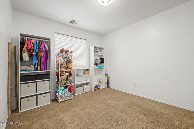 31208 N CHEYENNE Drive, San Tan Valley, AZ 85143