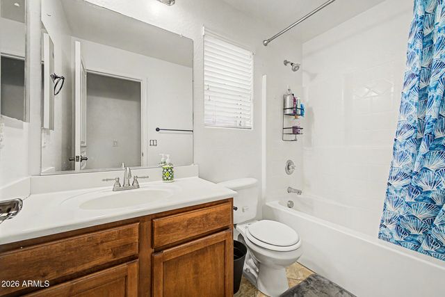 31208 N CHEYENNE Drive, San Tan Valley, AZ 85143