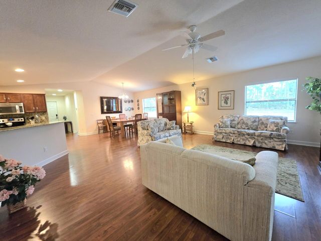 17 San Felipe, Fort Pierce, FL 34951