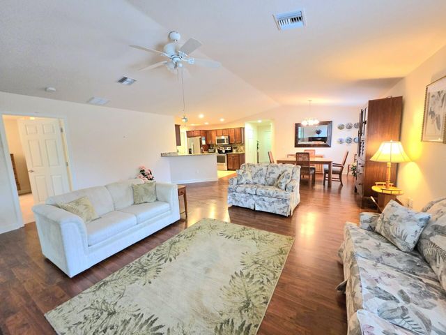 17 San Felipe, Fort Pierce, FL 34951