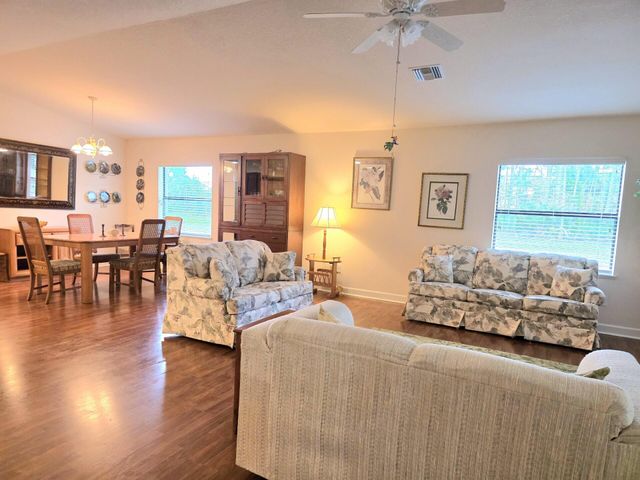 17 San Felipe, Fort Pierce, FL 34951