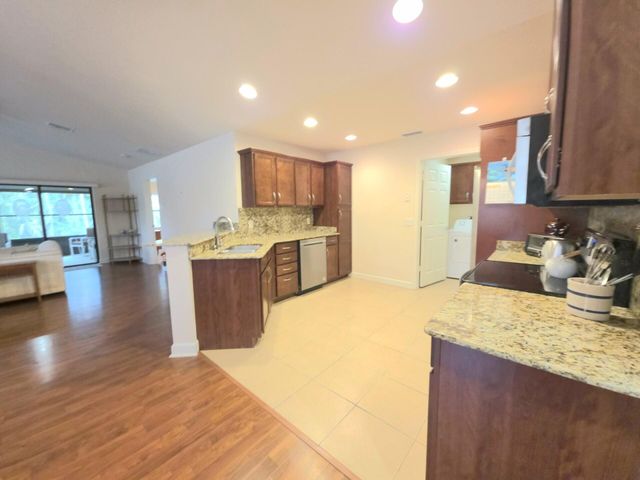 17 San Felipe, Fort Pierce, FL 34951