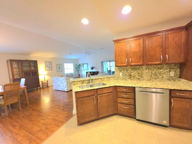 17 San Felipe, Fort Pierce, FL 34951