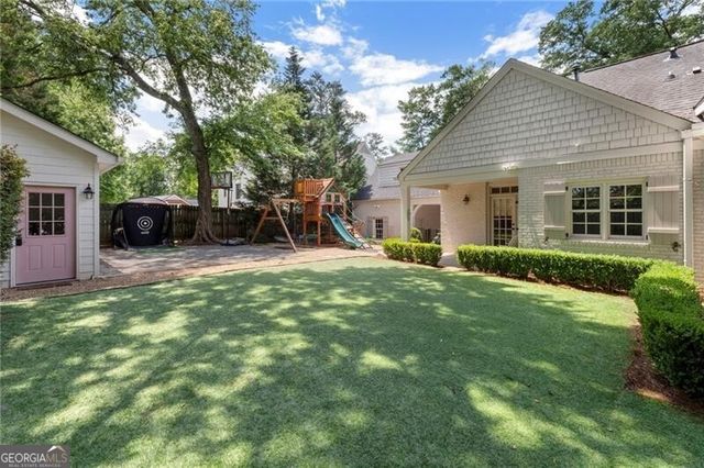 2203 Howell Mill Road NW, Atlanta, GA 30318