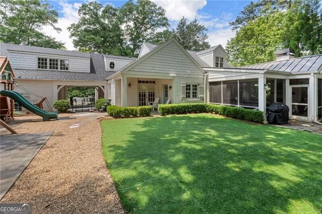 2203 Howell Mill Road NW, Atlanta, GA 30318