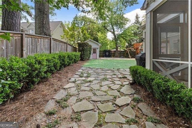 2203 Howell Mill Road NW, Atlanta, GA 30318