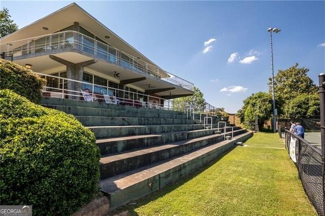 2203 Howell Mill Road NW, Atlanta, GA 30318
