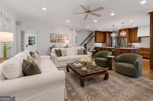 2203 Howell Mill Road NW, Atlanta, GA 30318