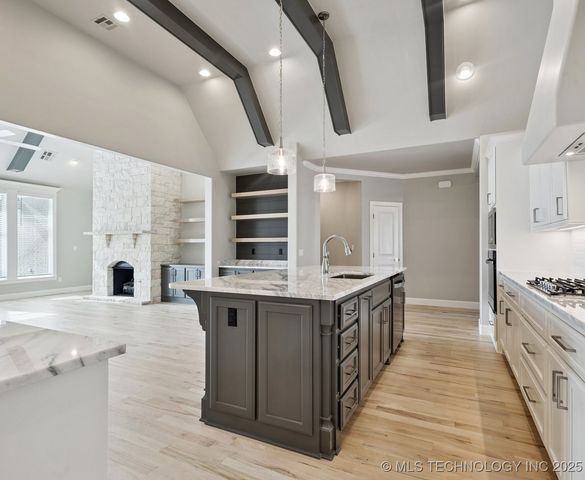 2719 W Van Buren Court, Broken Arrow, OK 74011