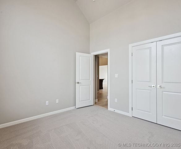 2719 W Van Buren Court, Broken Arrow, OK 74011