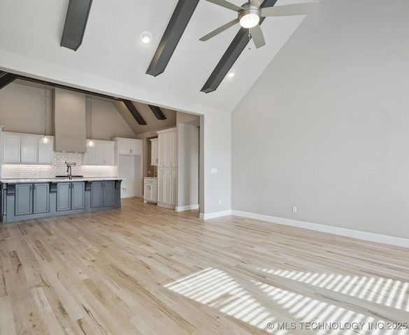 2719 W Van Buren Court, Broken Arrow, OK 74011