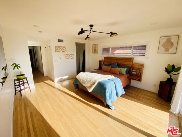 4623 Don Miguel Drive, Los Angeles, CA 90008