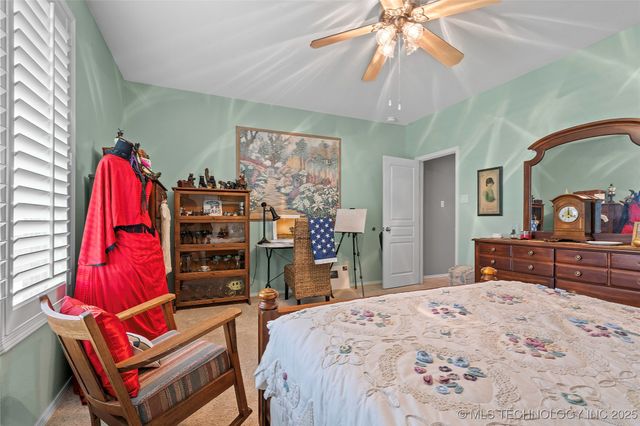 10738 Cemetery Road, Marietta, OK 73448