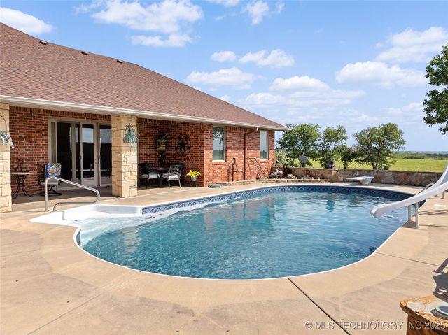 10738 Cemetery Road, Marietta, OK 73448