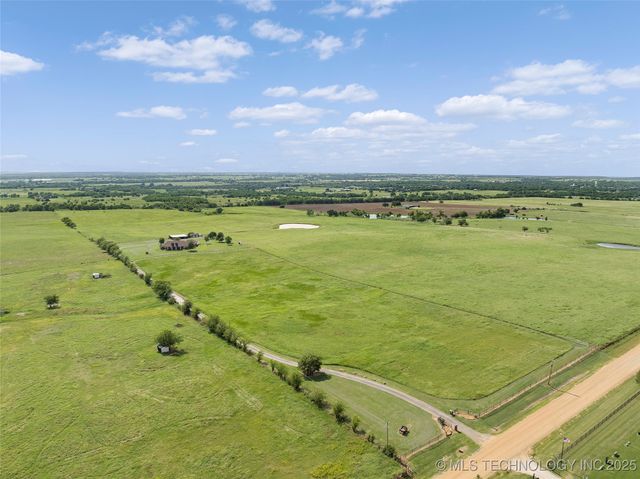 10738 Cemetery Road, Marietta, OK 73448
