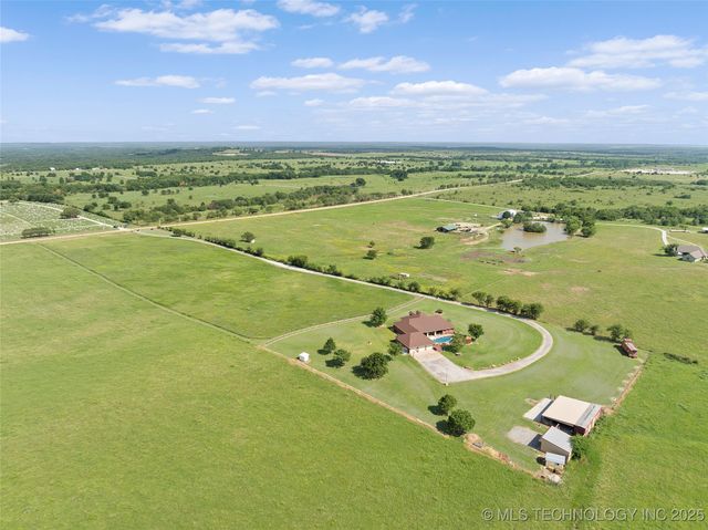 10738 Cemetery Road, Marietta, OK 73448