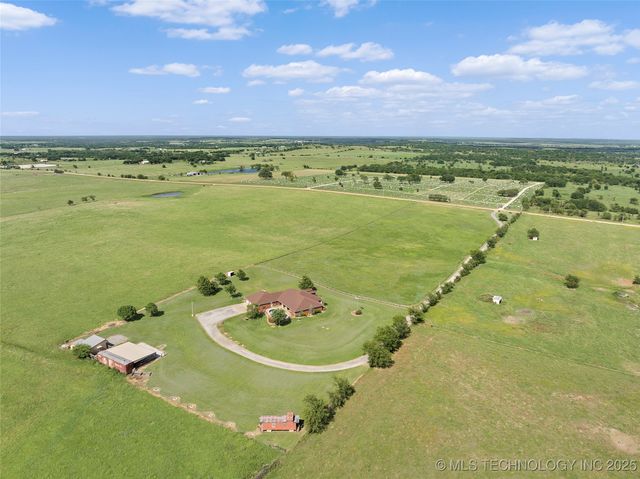 10738 Cemetery Road, Marietta, OK 73448