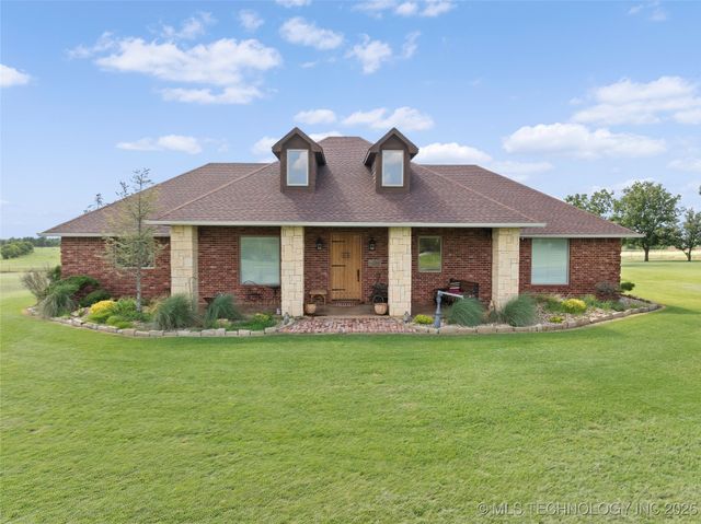 10738 Cemetery Road, Marietta, OK 73448